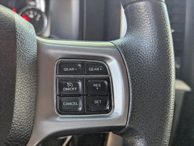 2023 Ram 1500 Classic SLT Crew Cab 4x4 5'7" Box