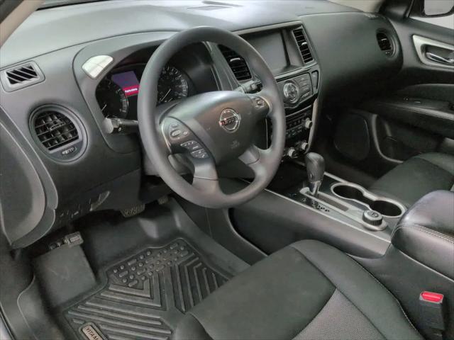 2020 Nissan Pathfinder S 4WD
