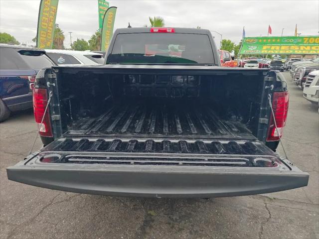 2022 Ram 1500 Classic Warlock Crew Cab 4x4 5'7" Box