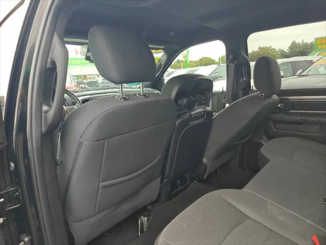 2022 Ram 1500 Classic Warlock Crew Cab 4x4 5'7" Box