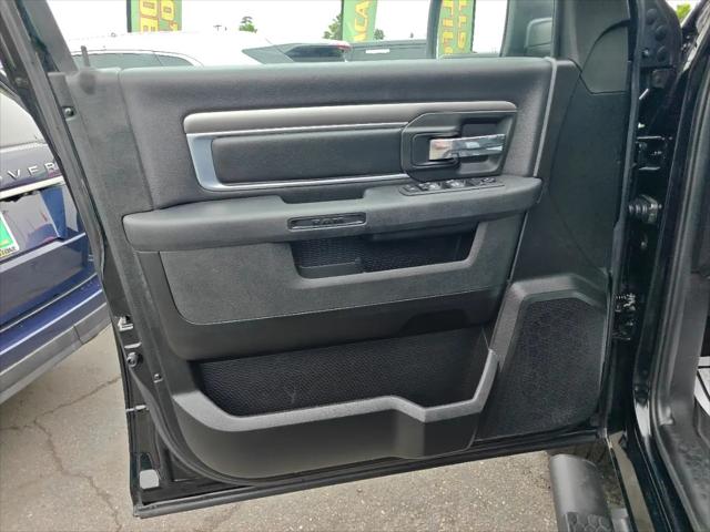 2022 Ram 1500 Classic Warlock Crew Cab 4x4 5'7" Box