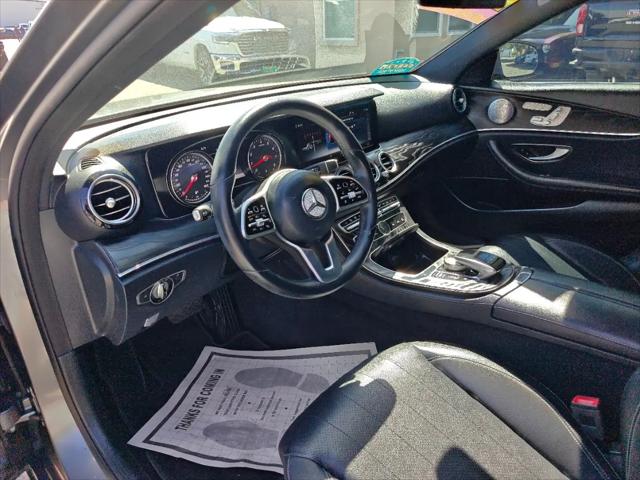 2019 Mercedes-Benz E-CLASS E 300 E 300