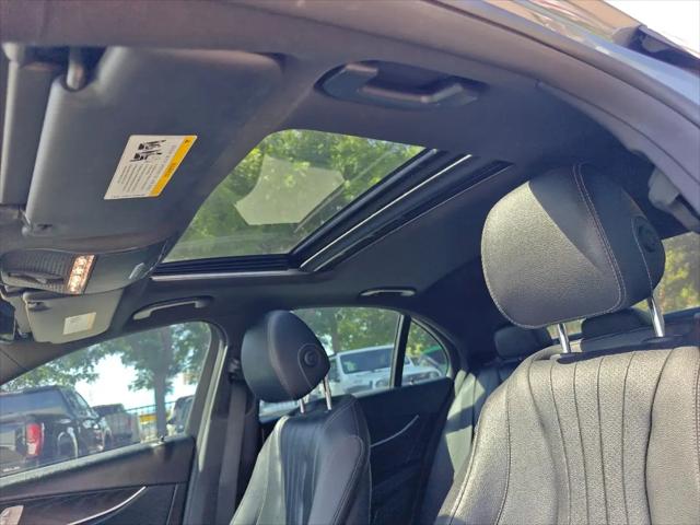 2019 Mercedes-Benz E-CLASS E 300 E 300