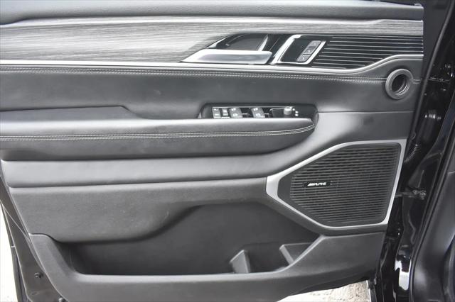 2023 Jeep Wagoneer Series II 4x2