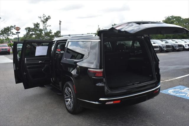 2023 Jeep Wagoneer Series II 4x2