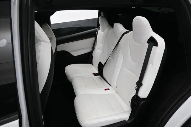 2023 Tesla Model X Standard Range