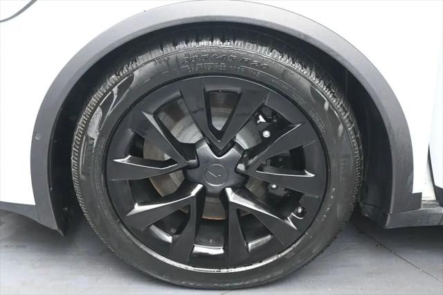 2023 Tesla Model X Standard Range