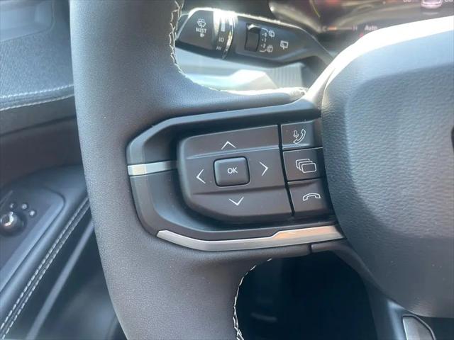 2026 Jeep Cherokee Laredo 4x4