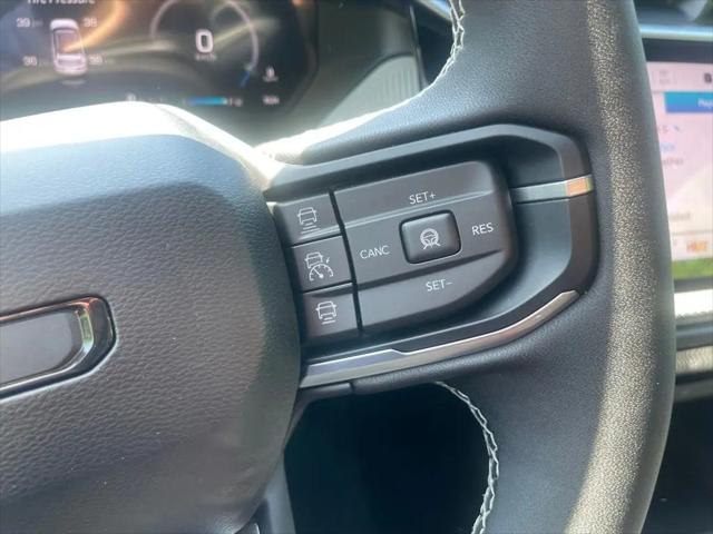 2026 Jeep Cherokee Laredo 4x4