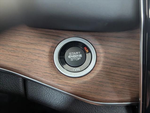 2023 Jeep Grand Cherokee L Summit 4x4