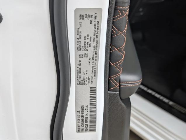 2023 Jeep Grand Cherokee L Summit 4x4