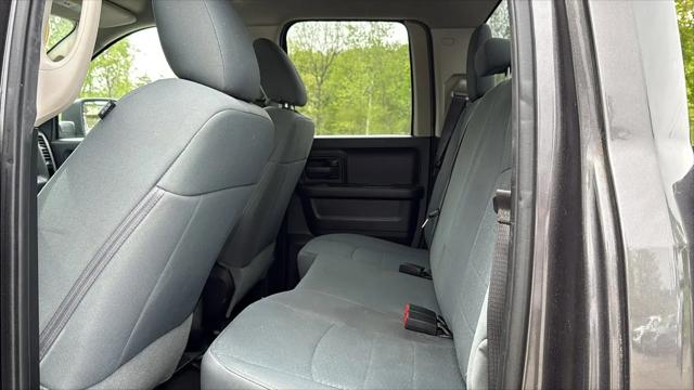 2019 Ram 1500 Classic Express Quad Cab 4x4 6'4" Box