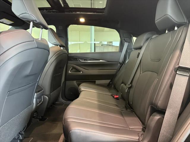 2027 INFINITI X6 SPORT