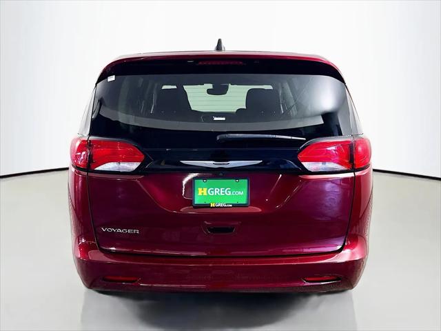2023 Chrysler Voyager LX