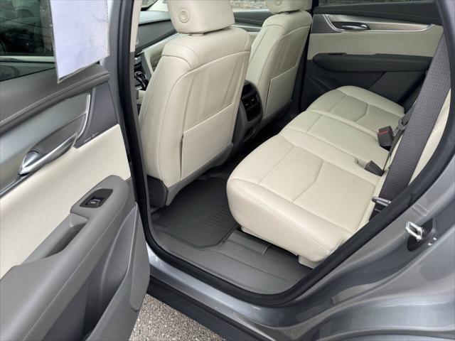 2024 Cadillac XT5 AWD Premium Luxury