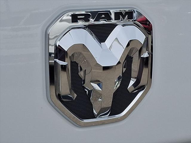 2024 Ram 2500 Tradesman Regular Cab 4x4 8' Box