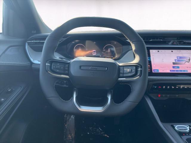 2026 Jeep Cherokee Laredo 4x4