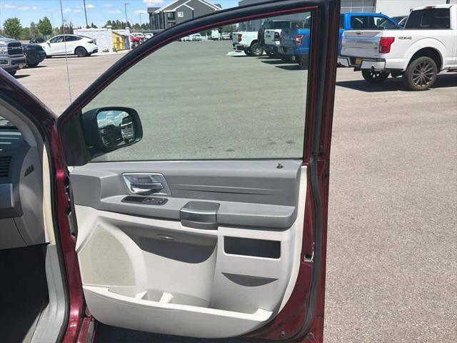 2008 Chrysler Town & Country Touring