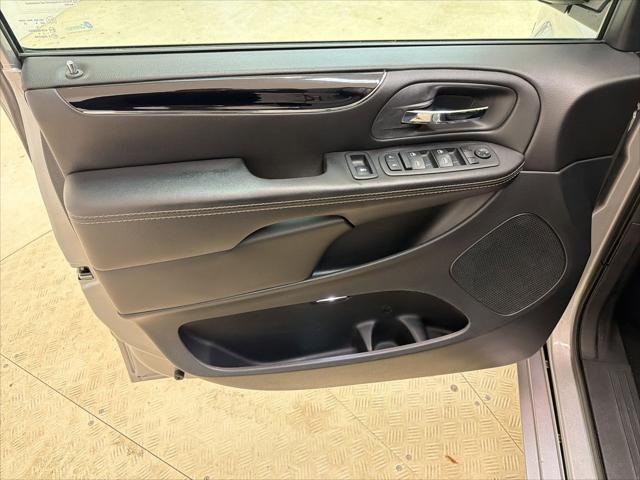 2019 Dodge Grand Caravan SE Plus