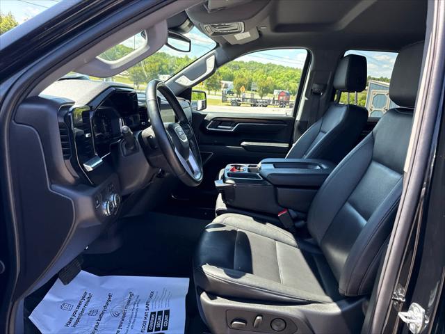2025 GMC Sierra 1500 2WD Crew Cab Short Box SLT