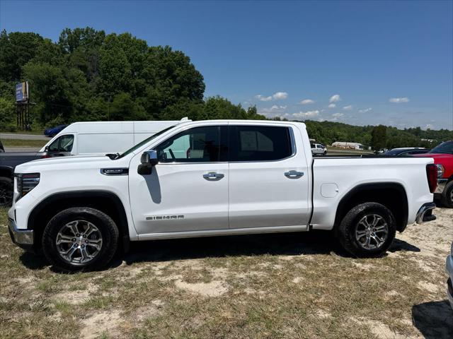 2025 GMC Sierra 1500 2WD Crew Cab Short Box SLT