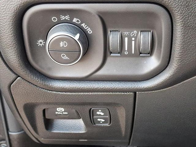 2025 Ram 1500 Big Horn Crew Cab 4x2 5'7" Box