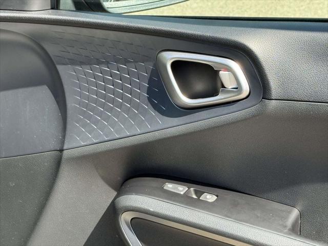 2023 Kia Soul EX