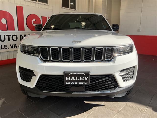 2025 Jeep Grand Cherokee Laredo 4x4