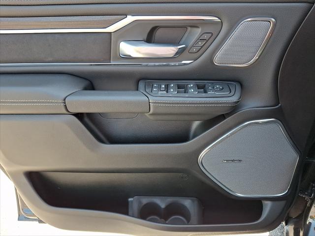 2026 Ram 1500 Laramie Crew Cab 4x4 5'7" Box