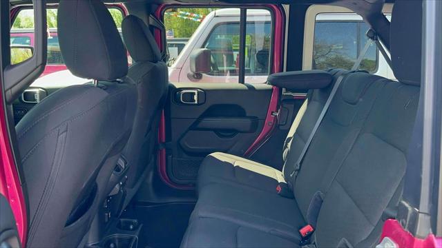 2022 Jeep Wrangler Unlimited Sahara 4x4