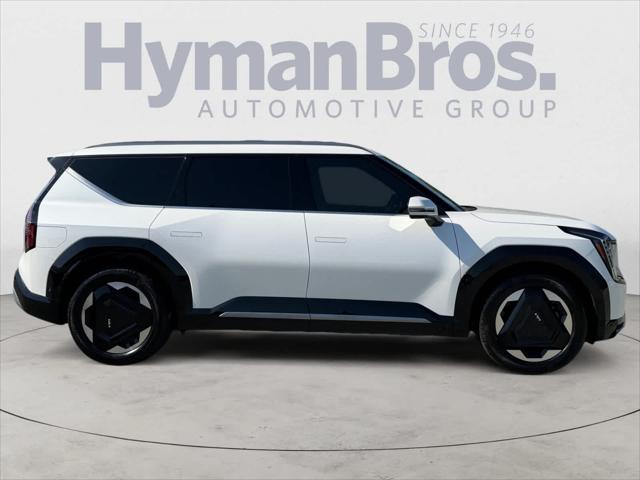 2024 Kia EV9 Land