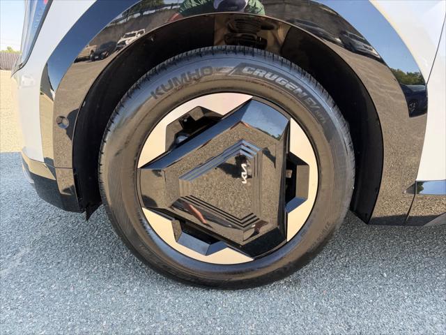 2024 Kia EV9 Land