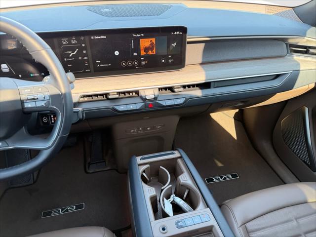 2024 Kia EV9 Land