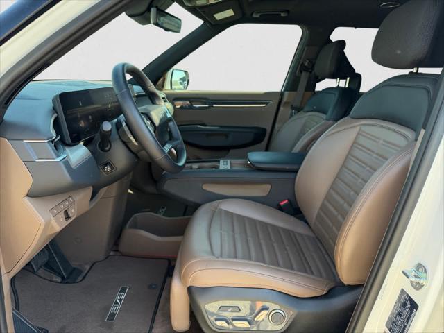 2024 Kia EV9 Land