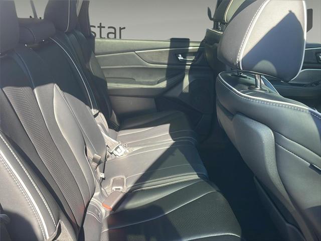 2023 Acura MDX Advance Package