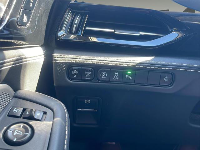 2023 Acura MDX Advance Package