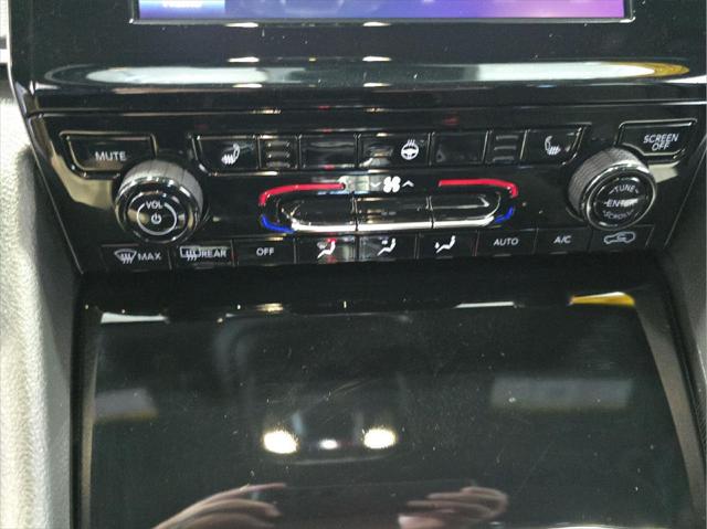 2024 Jeep Grand Cherokee L Laredo 4x4