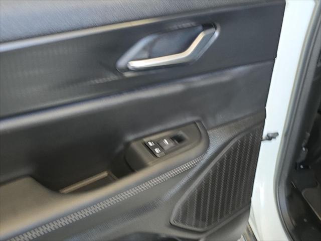 2024 Jeep Grand Cherokee L Laredo 4x4