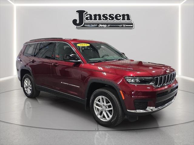 2025 Jeep Grand Cherokee L Laredo 4x4