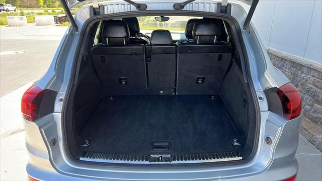 2016 Porsche Cayenne Sport Utility 4D