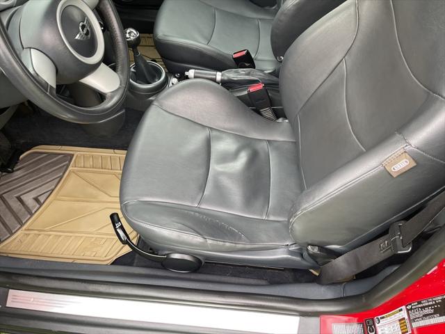 2005 MINI Cooper 2dr Cpe