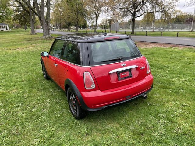 2005 MINI Cooper 2dr Cpe