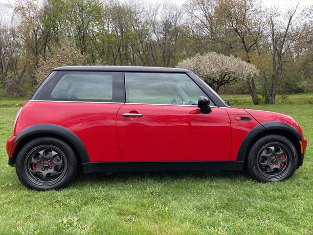 2005 MINI Cooper 2dr Cpe