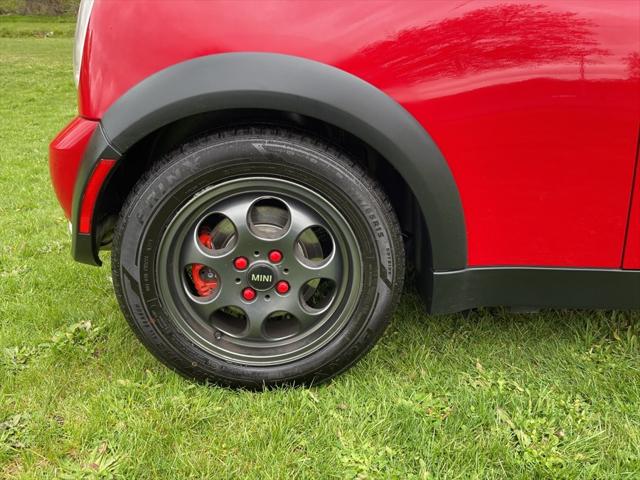 2005 MINI Cooper 2dr Cpe