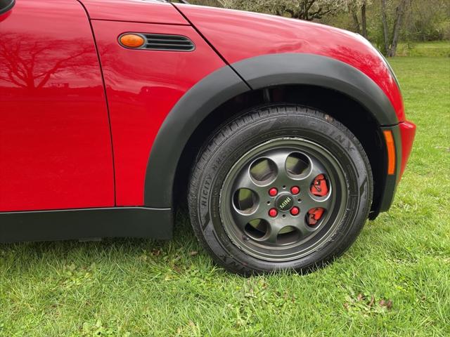 2005 MINI Cooper 2dr Cpe