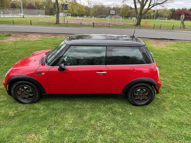 2005 MINI Cooper 2dr Cpe