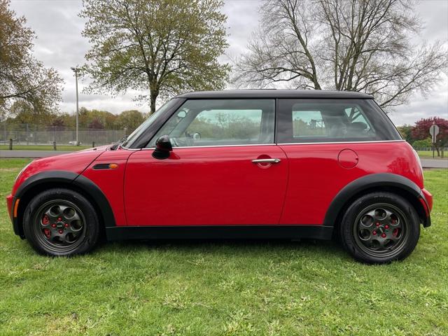 2005 MINI Cooper 2dr Cpe