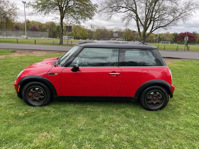 2005 MINI Cooper 2dr Cpe
