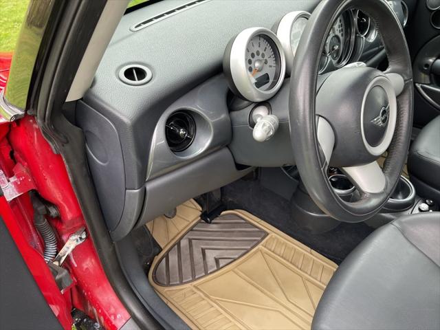 2005 MINI Cooper 2dr Cpe