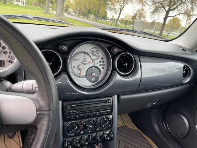 2005 MINI Cooper 2dr Cpe